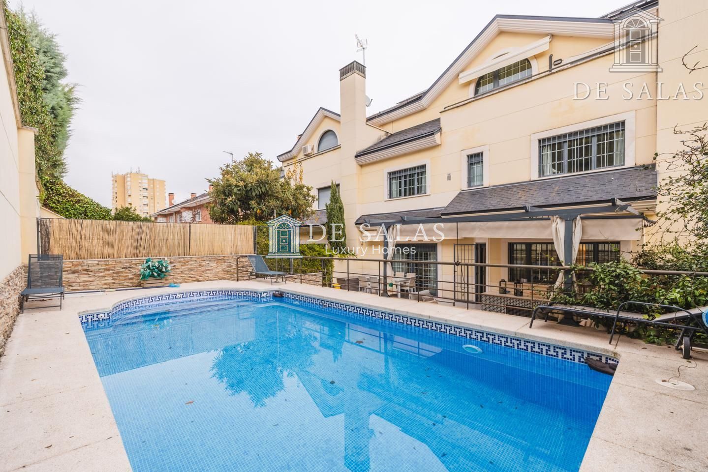 Magnífico chalet adosado en el Parque de Conde de Orgaz