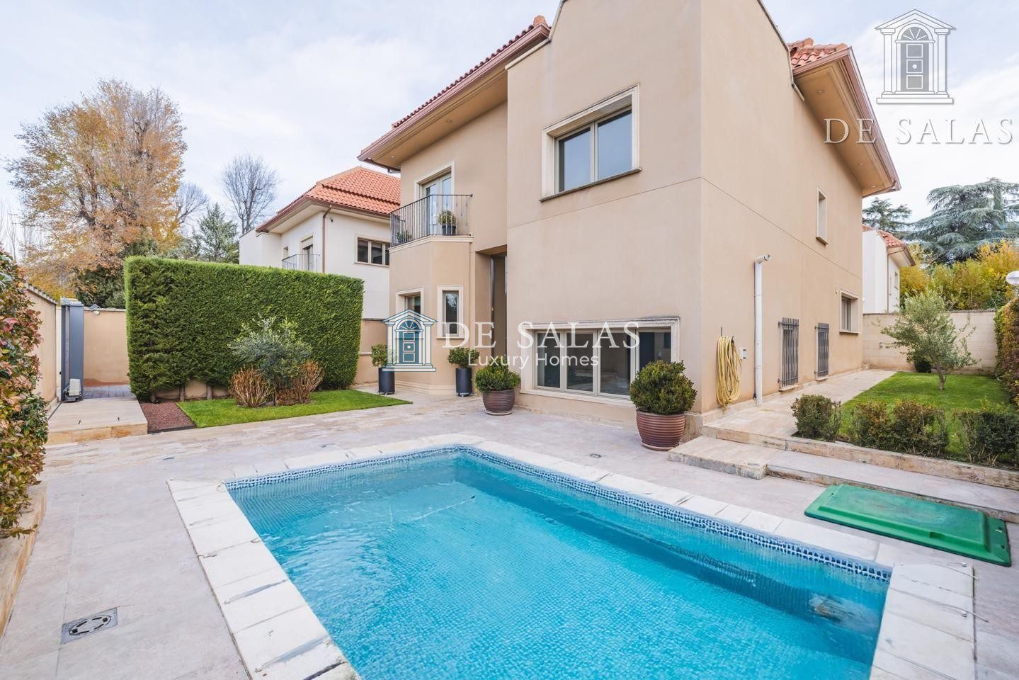 Espléndido chalet pareado en Fuentelarreina