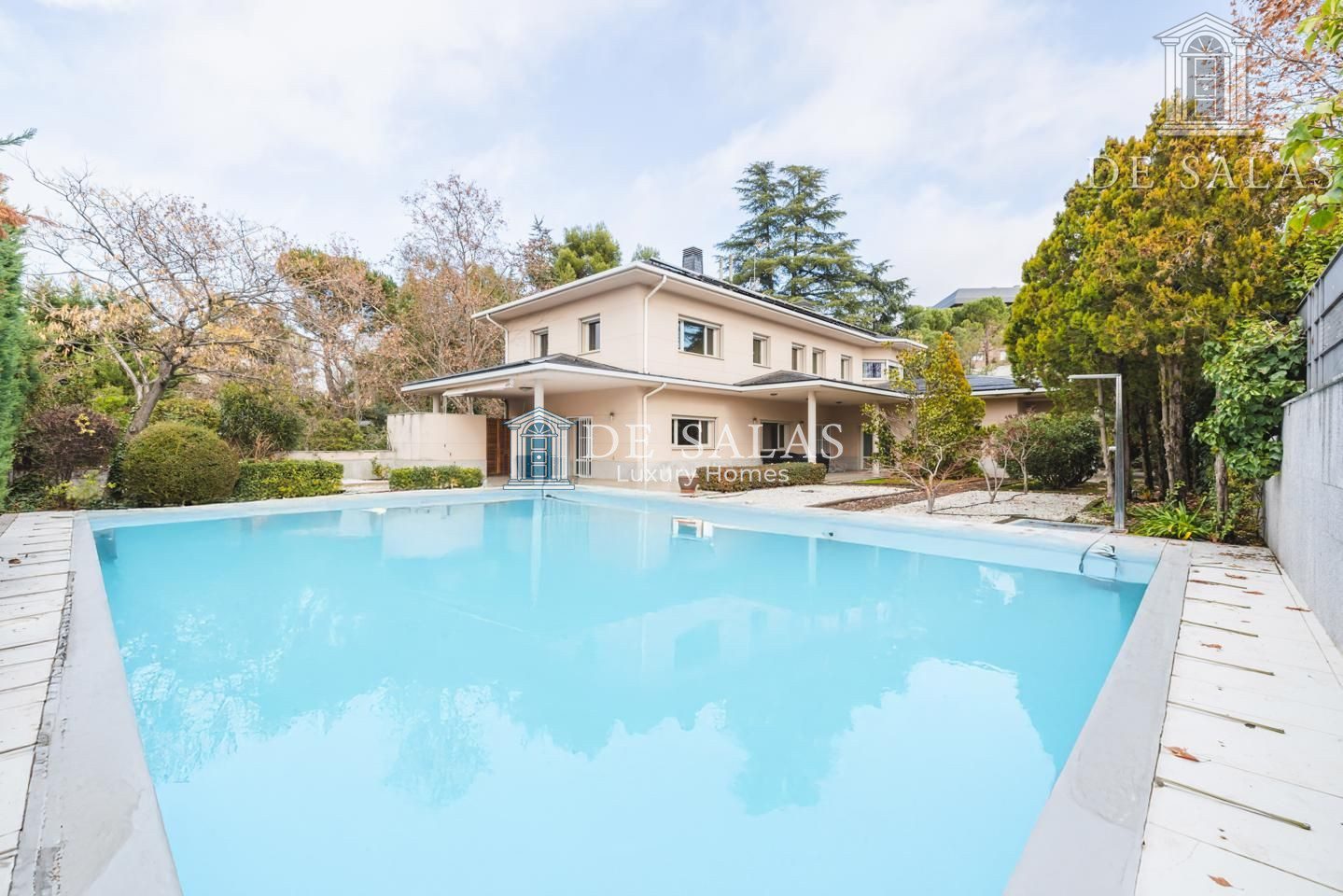 Magnifico chalet independiente en Mirasierra