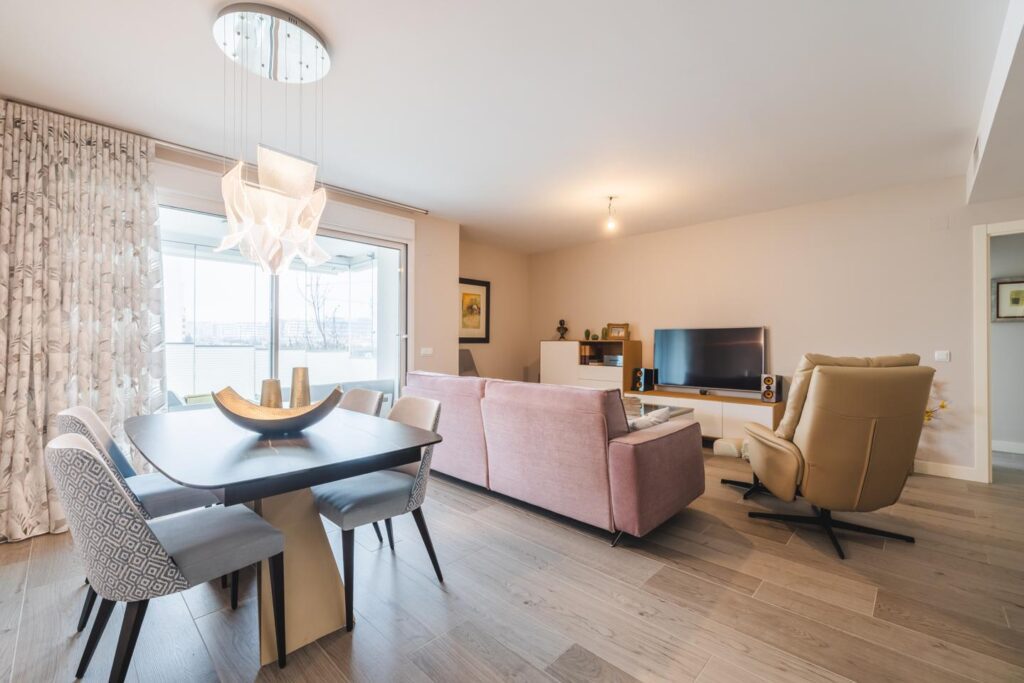 Inmuebles 2 Espléndido piso en Arroyofresno