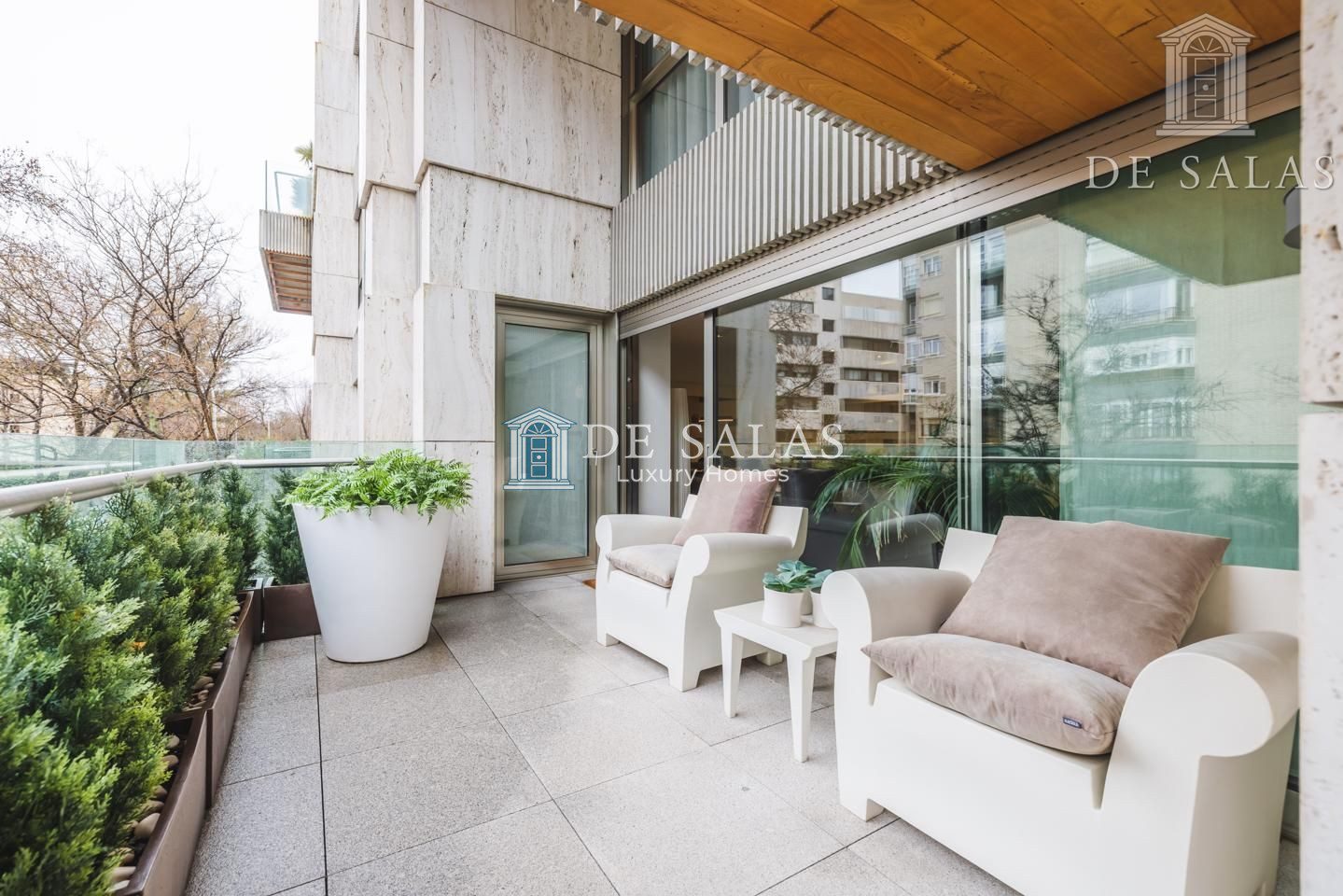 Fantástico piso con terraza en Nueva España