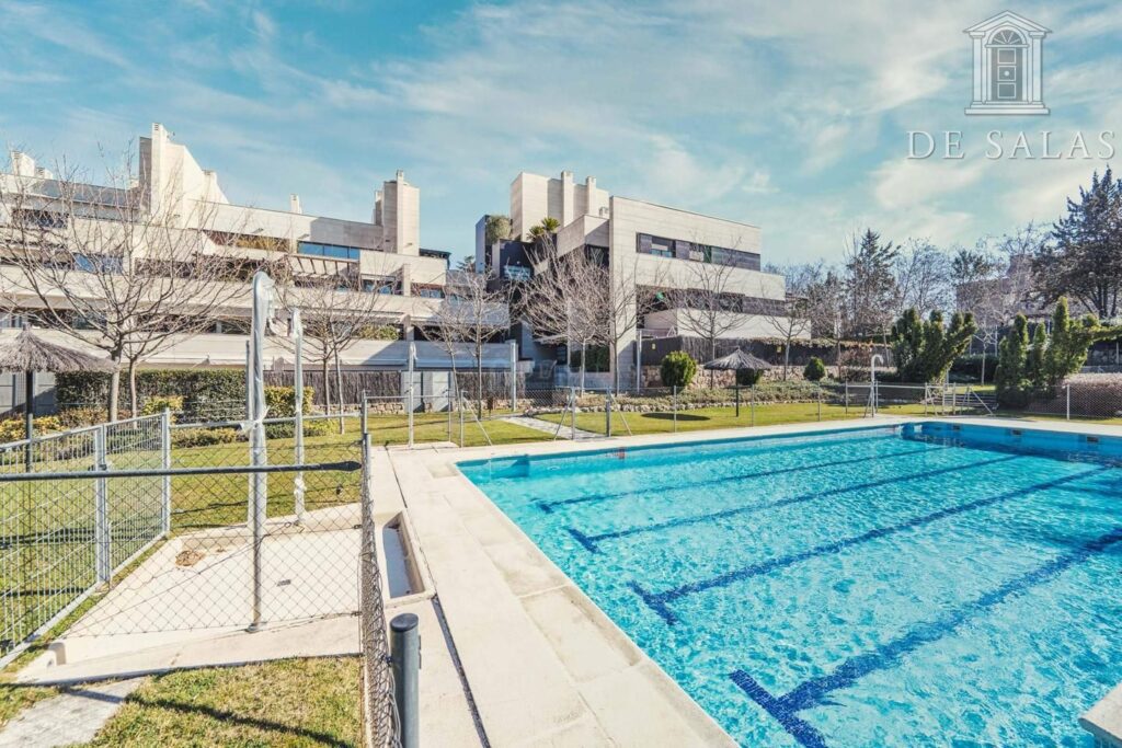 Inmuebles 18 Piso de lujo en El Soto de la Moraleja 195 m2