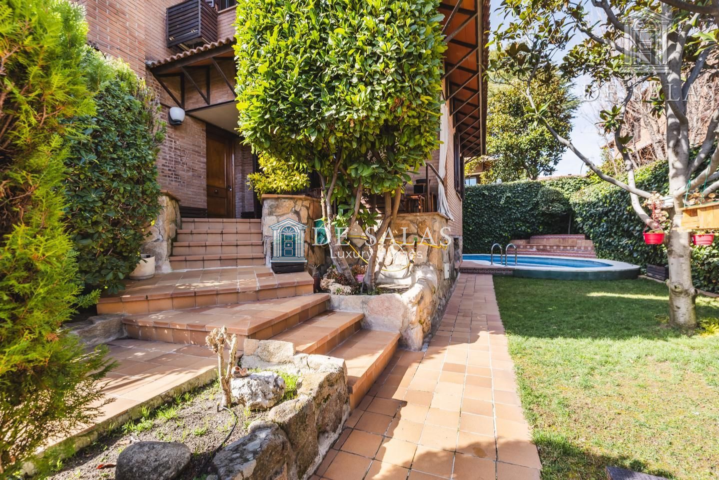 Magnífico chalet pareado cerca del parque Juan Carlos I