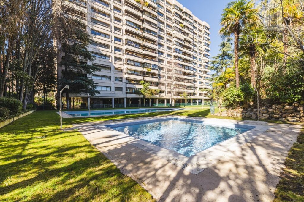 Inmuebles 6 Magnífica vivienda de esquina con terraza