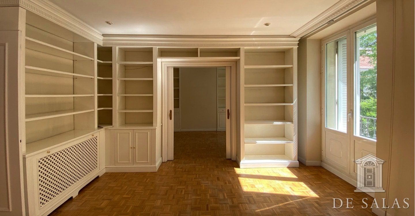 Increíble apartamento para reformar en Jerónimos