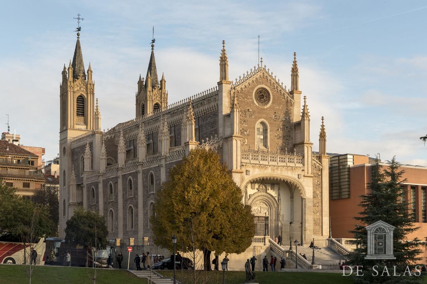 Fabulosa casa para reformar en Jeronimos