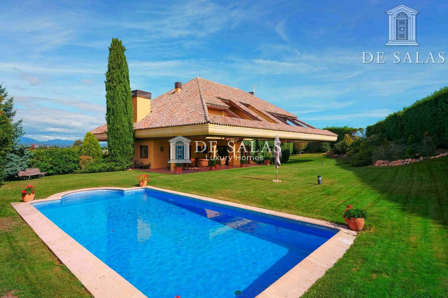 Chalet independiente de lujo en Ciudalcampo – 480 m2