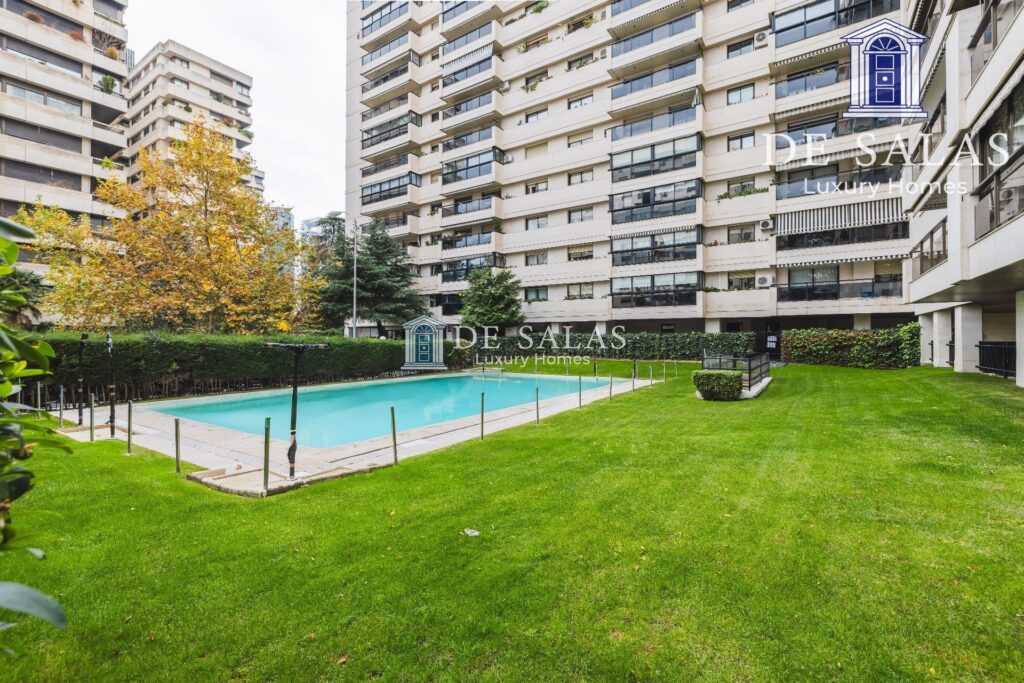 Exclusivo piso con terraza en La Paz — 23