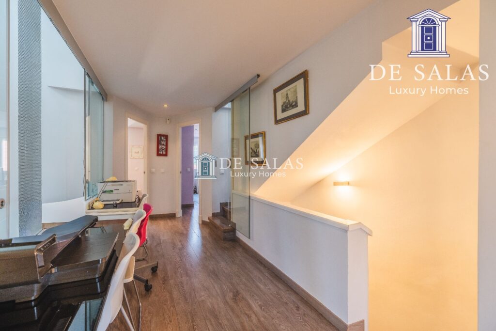 Espectacular Chalet Adosado en el Parque de Conde Orgaz — 20