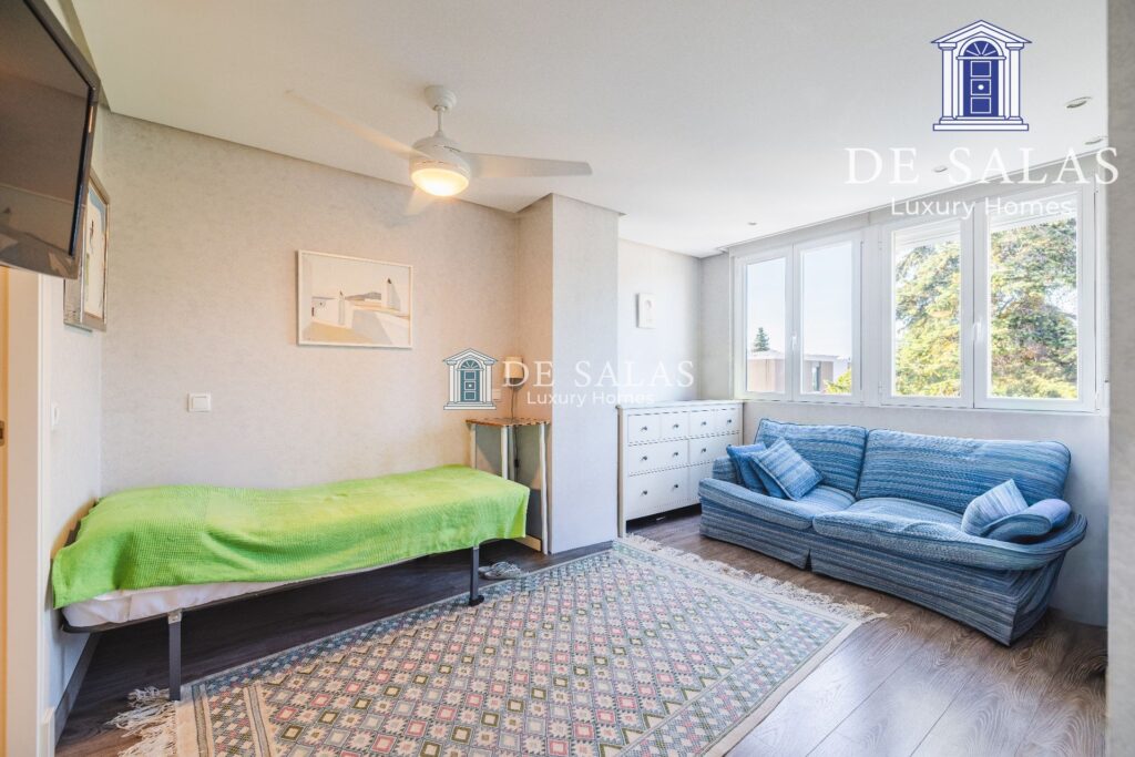 Espectacular Chalet Adosado en el Parque de Conde Orgaz — 25