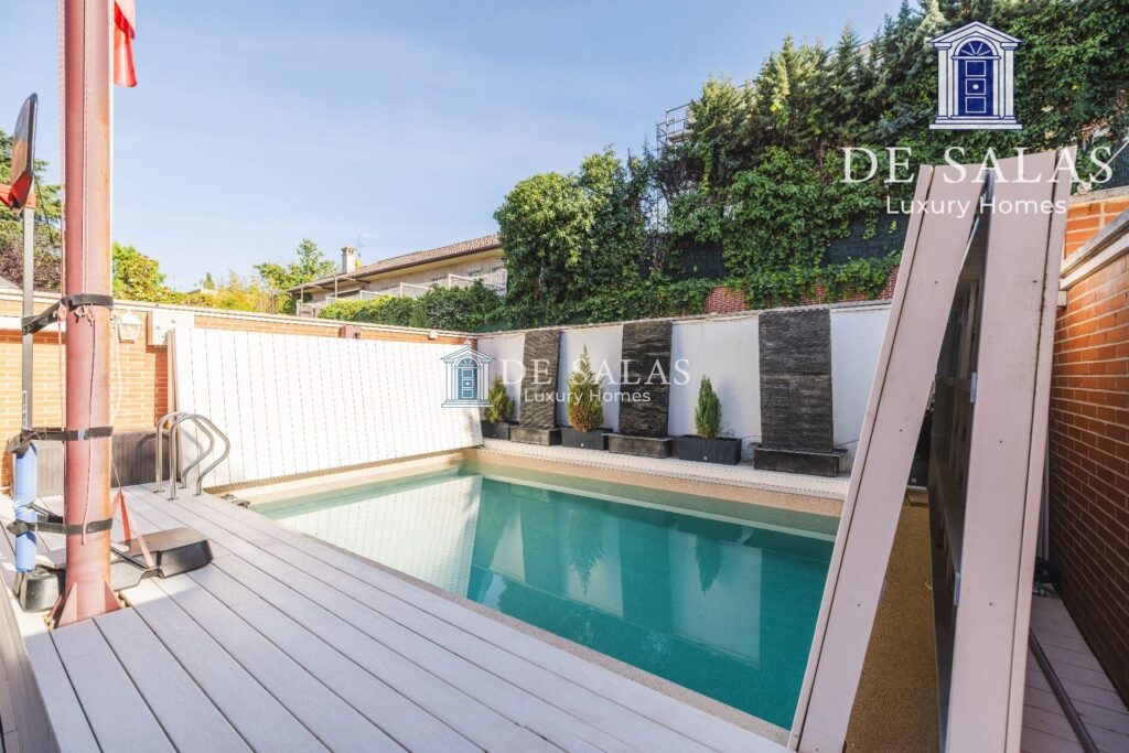 Espectacular Chalet Adosado en el Parque de Conde Orgaz — 3