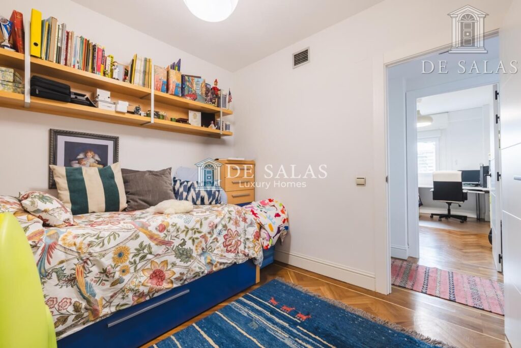 Magnifico piso en Julio Palacios — 26