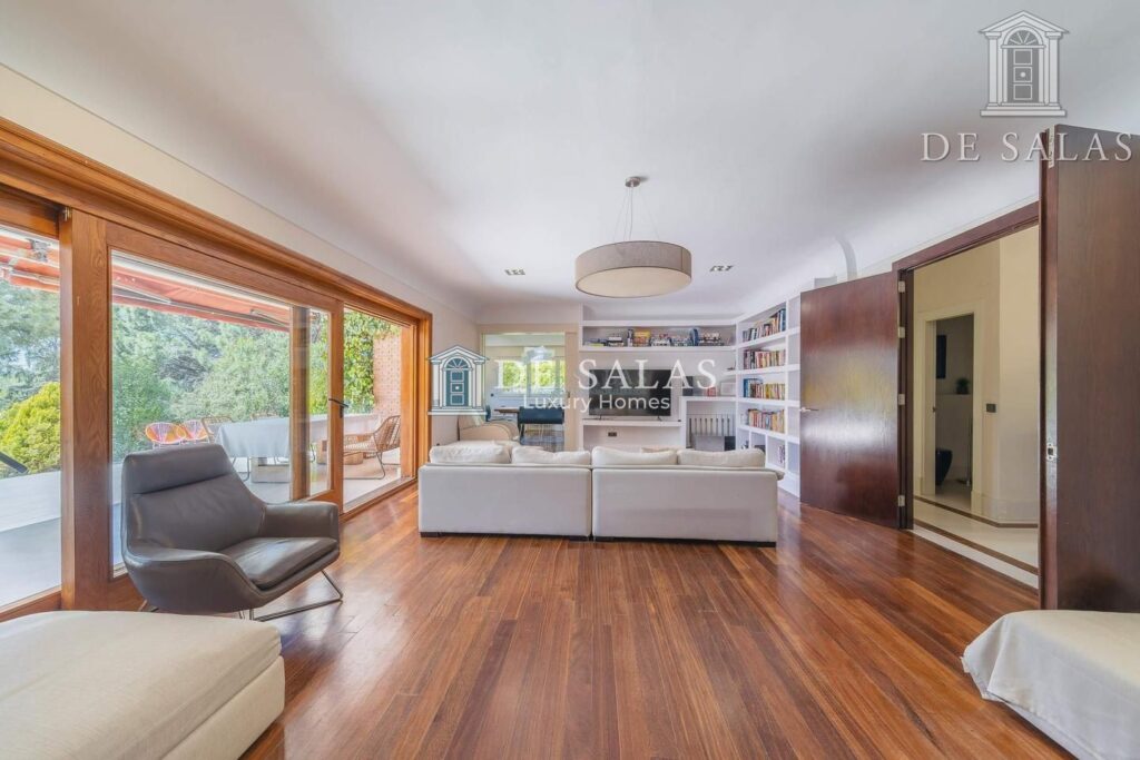 Magnífico chalet independiente de 850 m2 construidos y 2.900m² de parcela. — 15