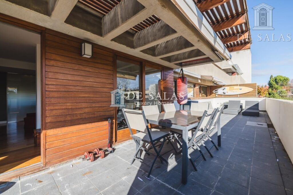 Piso de lujo en El Encinar de los Reyes - 195 m2 — 2
