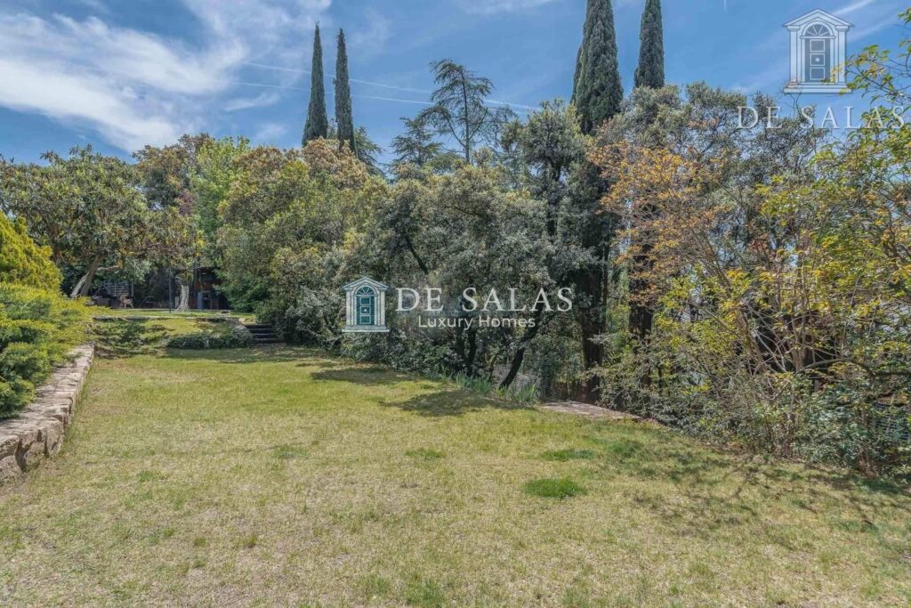 Magnífico chalet independiente de 850 m2 construidos y 2.900m² de parcela. — 12