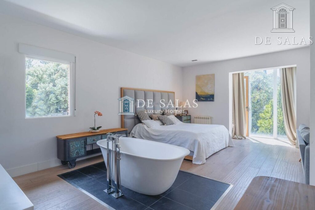 Magnífico chalet independiente de 850 m2 construidos y 2.900m² de parcela. — 33