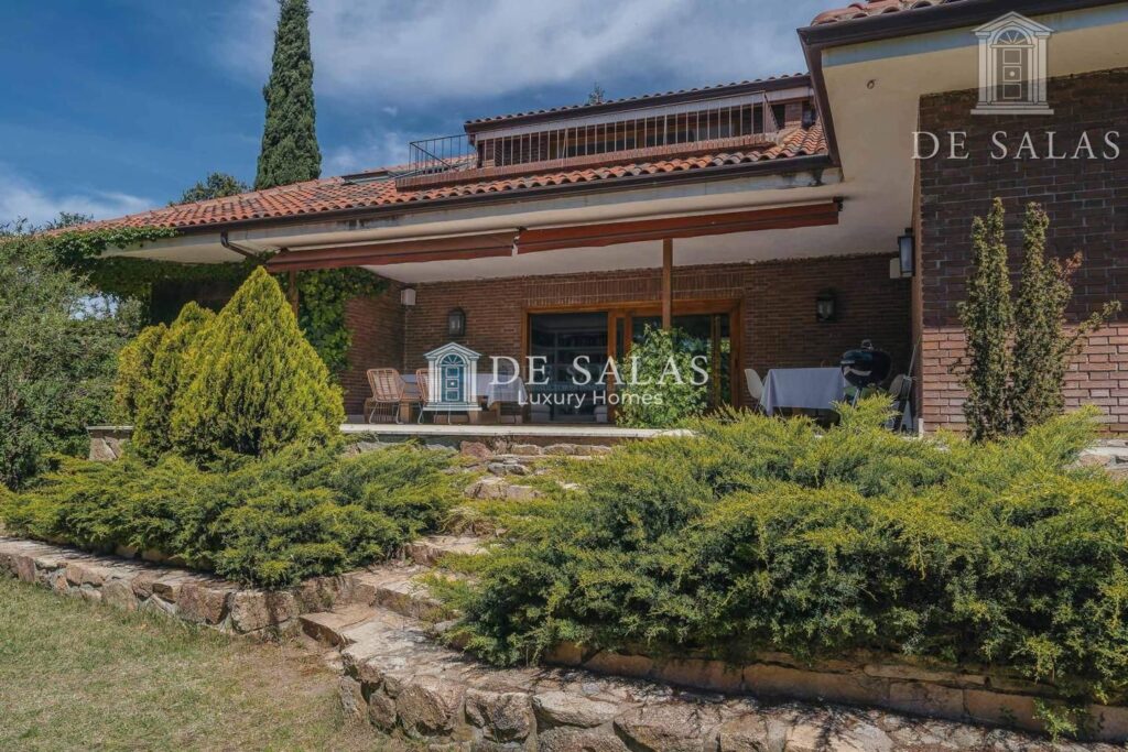 Magnífico chalet independiente de 850 m2 construidos y 2.900m² de parcela. — 4
