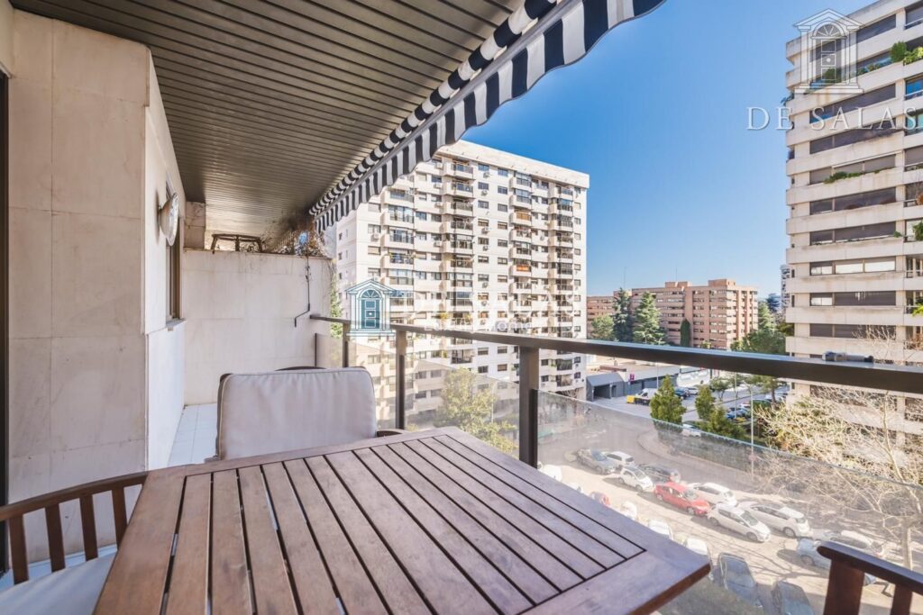 Exclusivo piso con terraza en La Paz — 3
