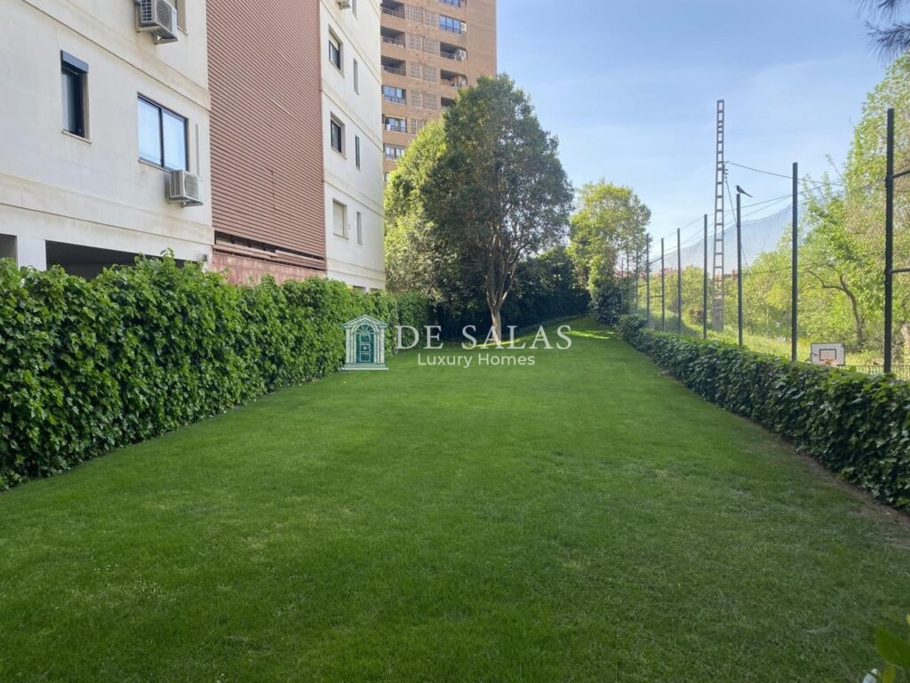 Magnifico piso en Julio Palacios — 32